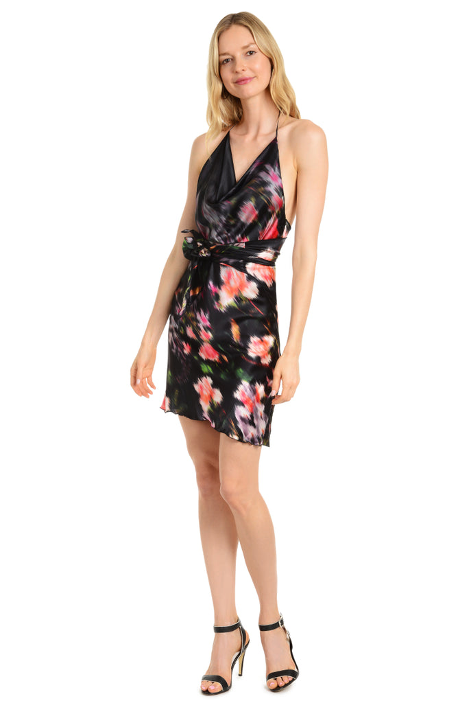 Falling Flower - trishas-world