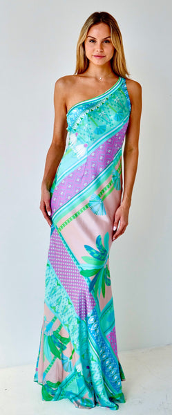 Poolside Glamour 707