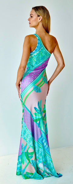 Poolside Glamour 707