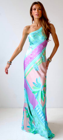 Poolside Glamour 707