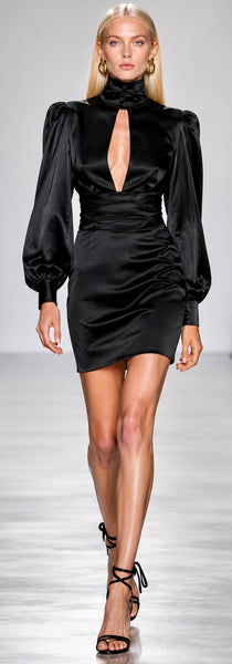 Noir Étoile Dress