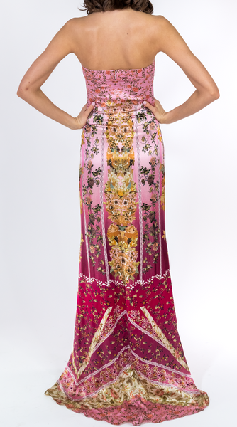 Ruby Rose ~ A Gem of a Dress - trishas-world