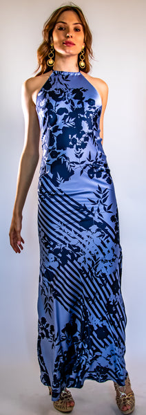 Blue Rose - Extremely Flattering